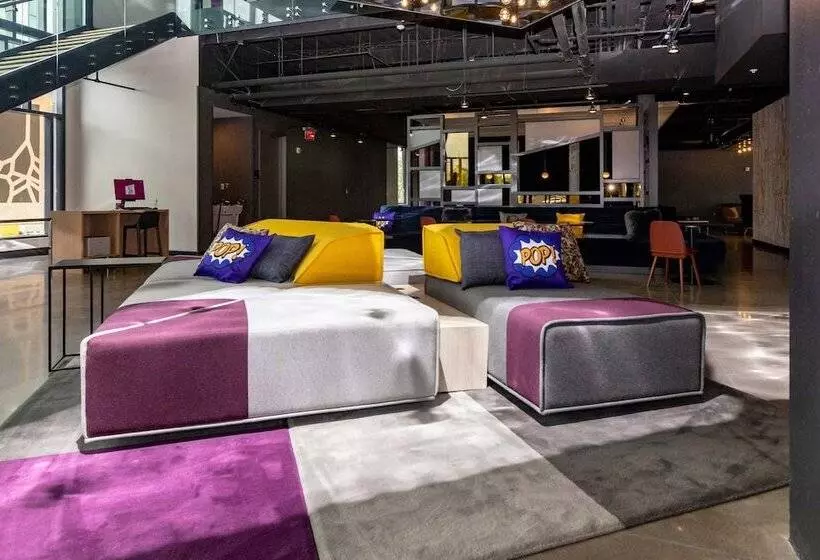 ホテル Aloft St. Louis Cortex