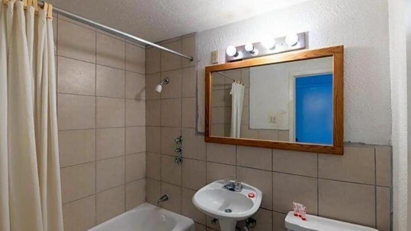 Мотель O Bay City, Tx 35