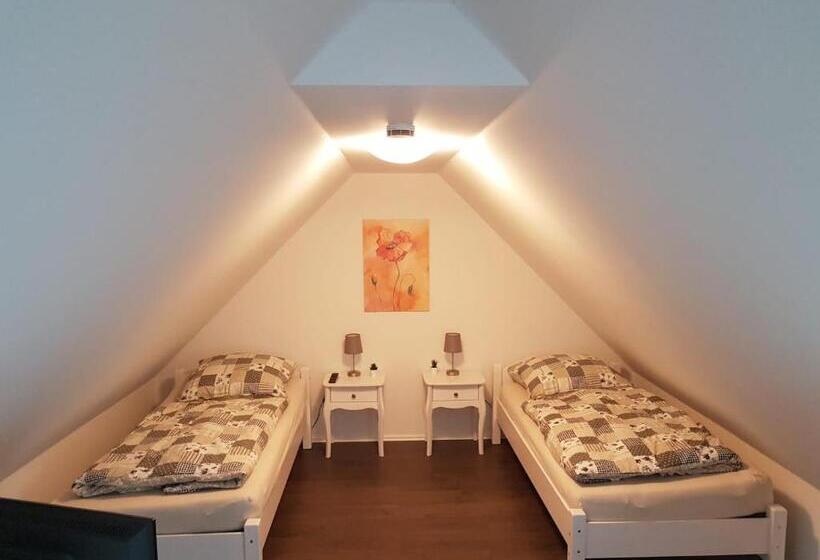 펜션 Gästehaus Burgblick