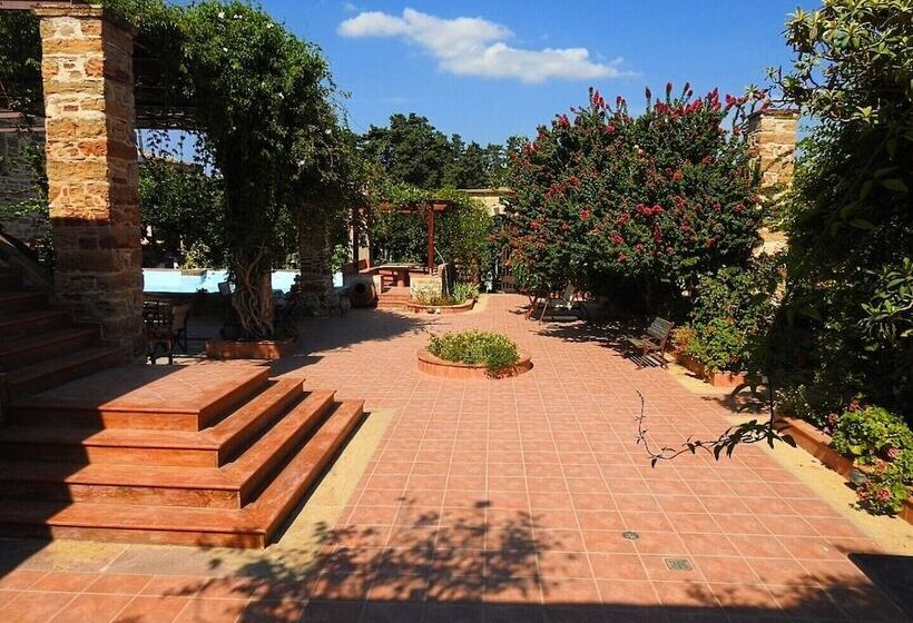 فندق Mouzaliko Guesthouse Mansion