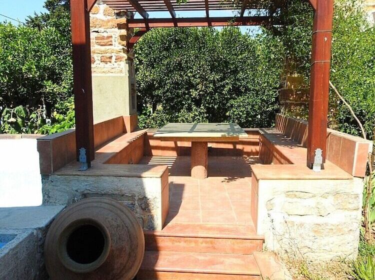 فندق Mouzaliko Guesthouse Mansion