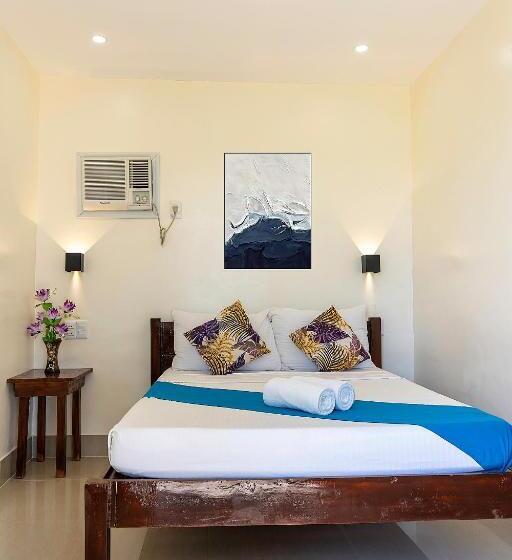 בית מלון כפרי Sunrise Beach Club Resort Amanecer