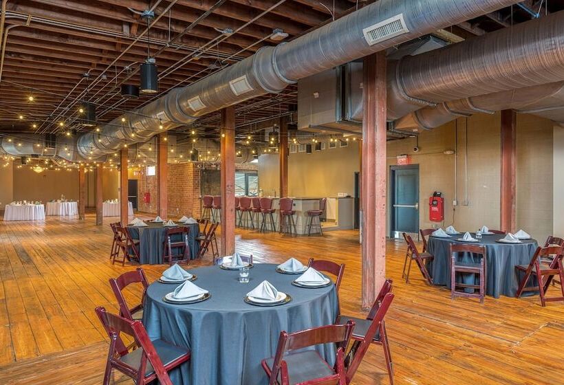 The Sessions Hotel, Bristol, A Tribute Portfolio