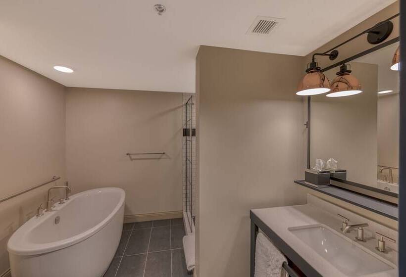 The Sessions Hotel, Bristol, A Tribute Portfolio