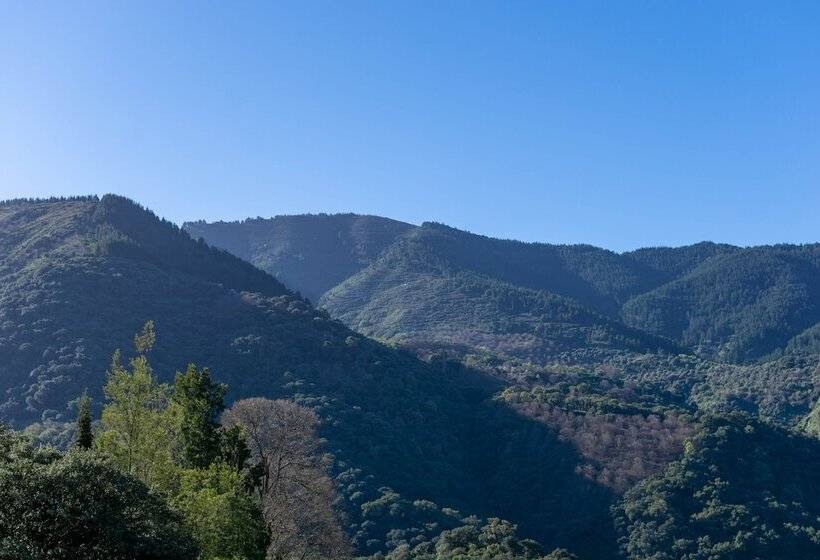 리조트 Secret Garden Retreats