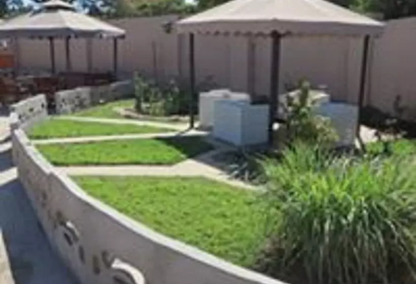 تختخواب و صبحانه Aabiya Lodge