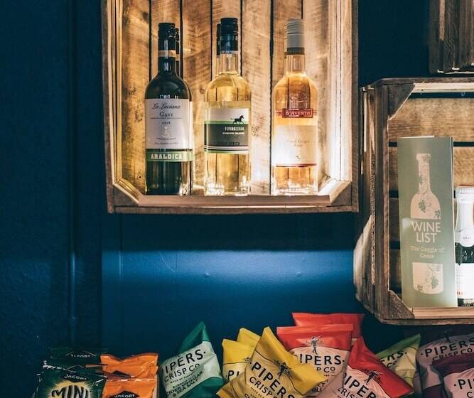 Gaggle Of Geese Pub   Shepherd Huts & Bell Tents