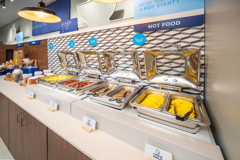 酒店 Holiday Inn Express & Suites Fort Myers Airport, An Ihg