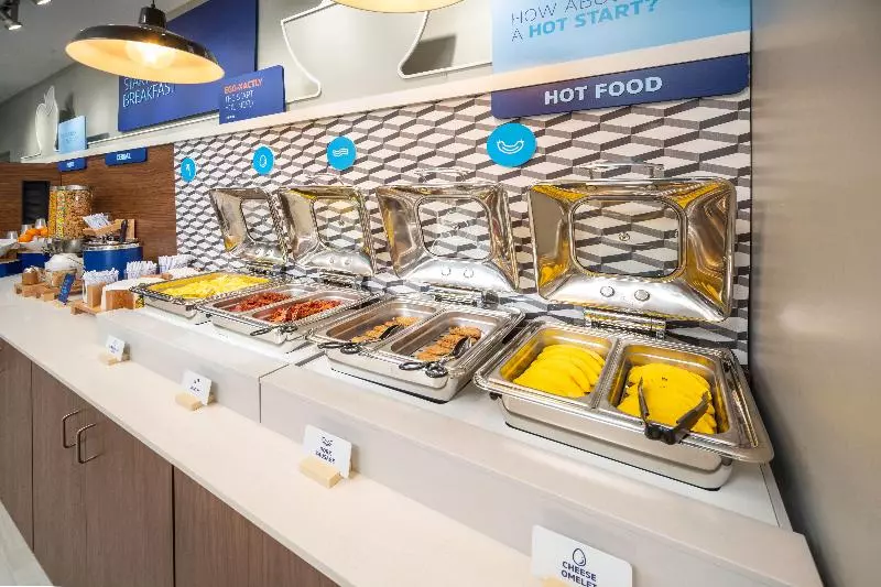 ホテル Holiday Inn Express & Suites   Fort Myers Airport, An Ihg