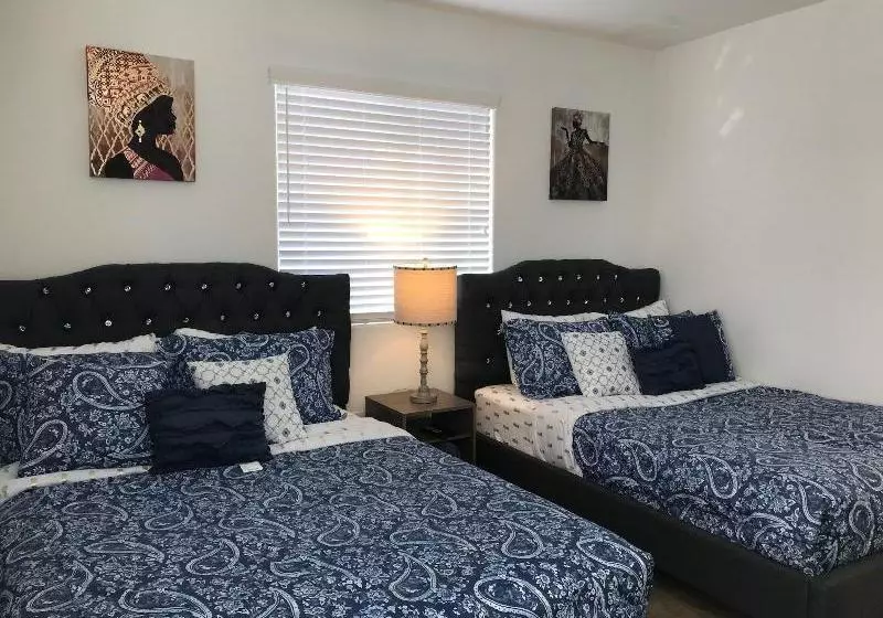ペンション Downtown La Center Bedrooms