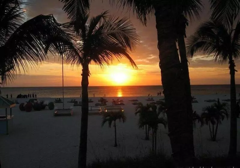 The Beachcomber St. Pete Beach Resort &