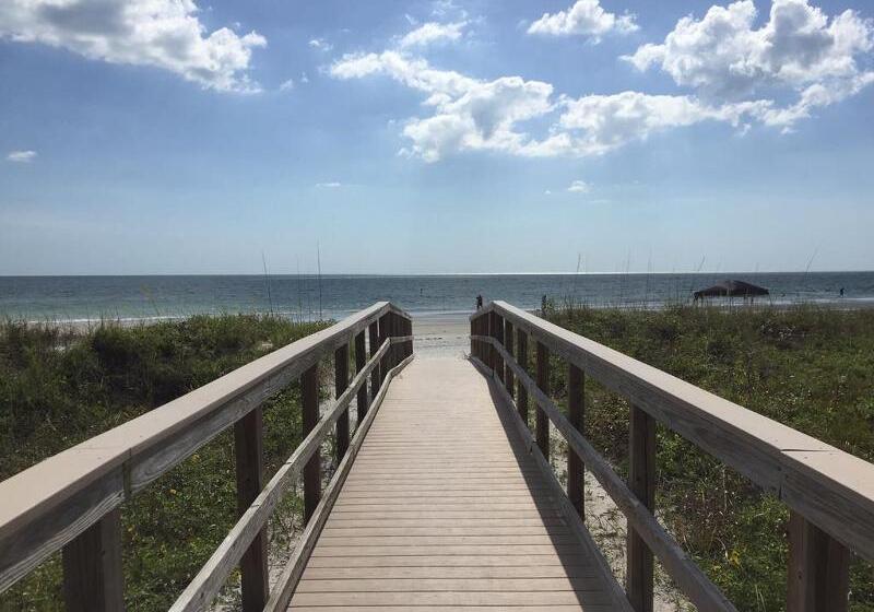 The Beachcomber St. Pete Beach Resort &