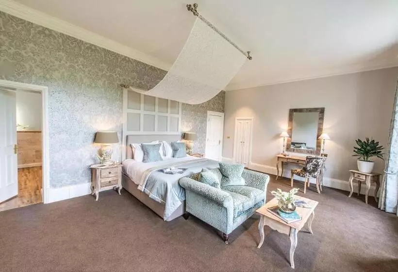 Bed and Breakfast Forest Side Hotel