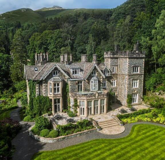 Bed and Breakfast Forest Side Hotel