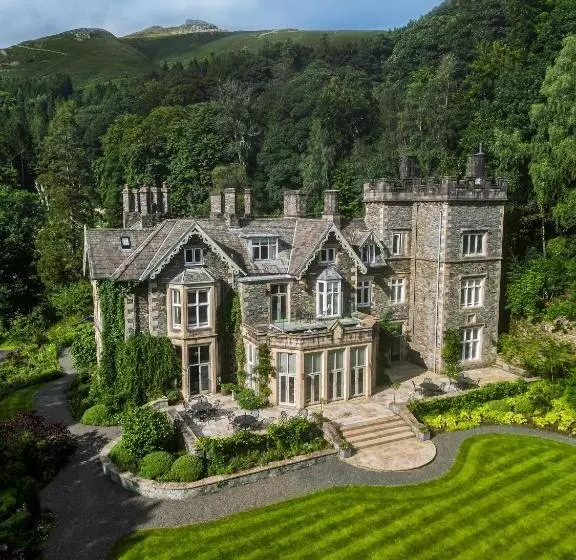 Bed and Breakfast Forest Side Hotel