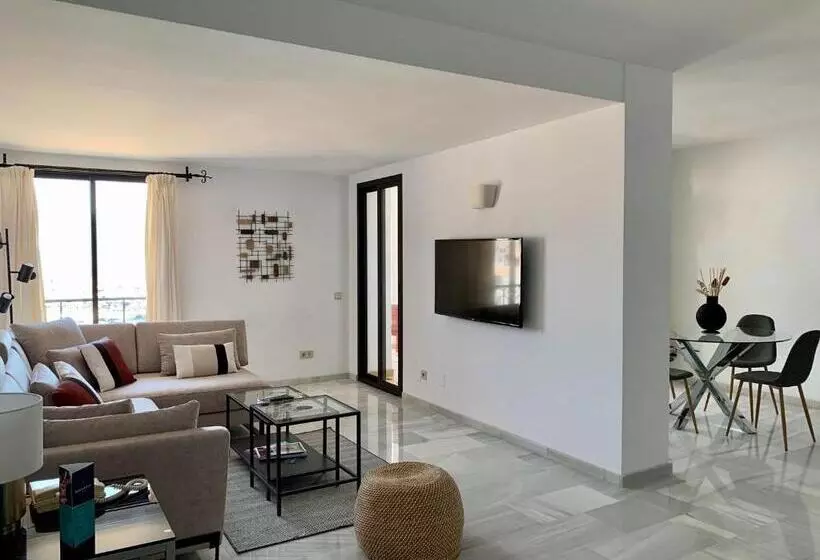 Benabola Hotel & Suites