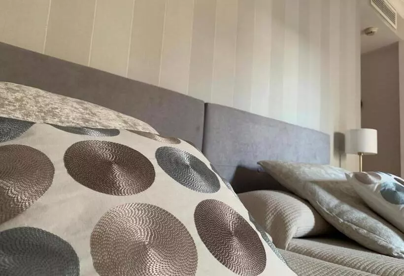 Benabola Hotel & Suites