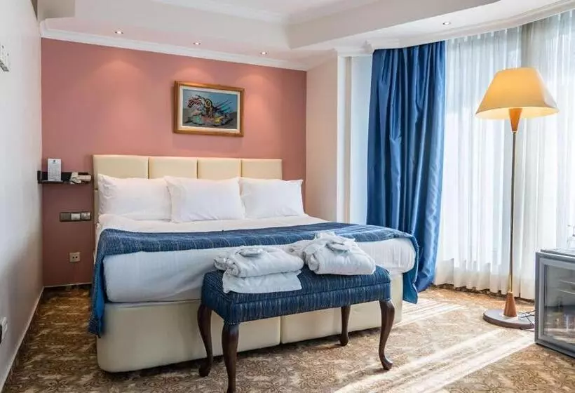 Hotelli 2000 Kavaklidere