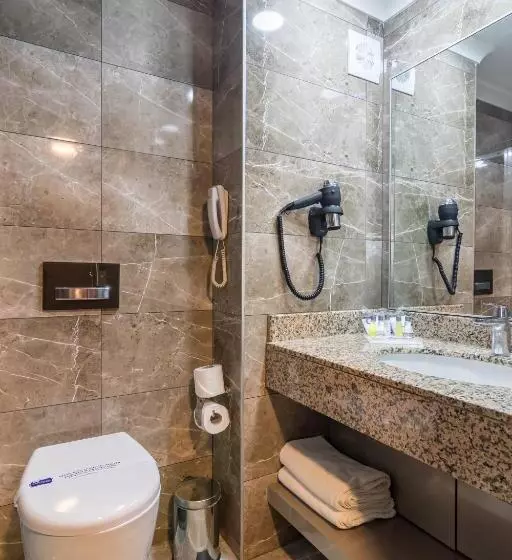 Hotelli 2000 Kavaklidere