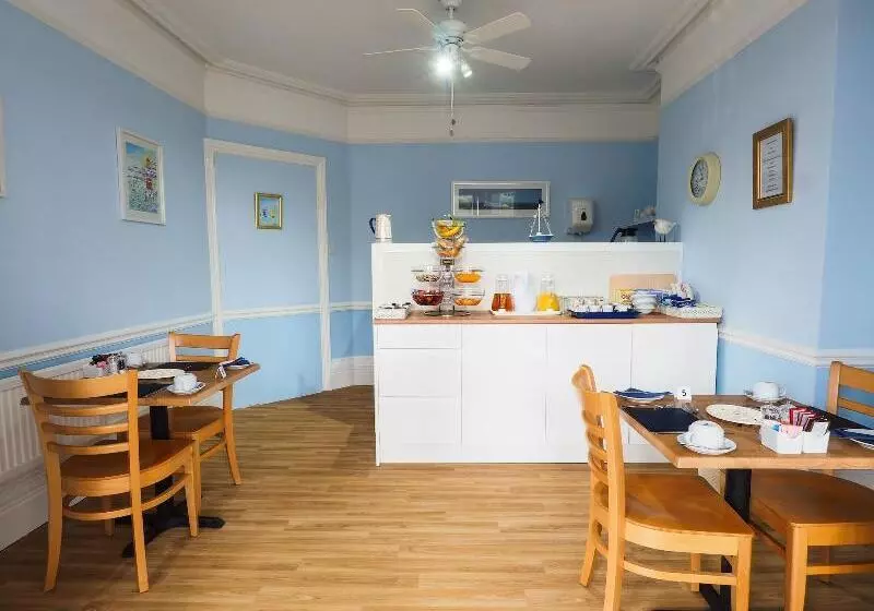 هتل Bay Lodge Guest House