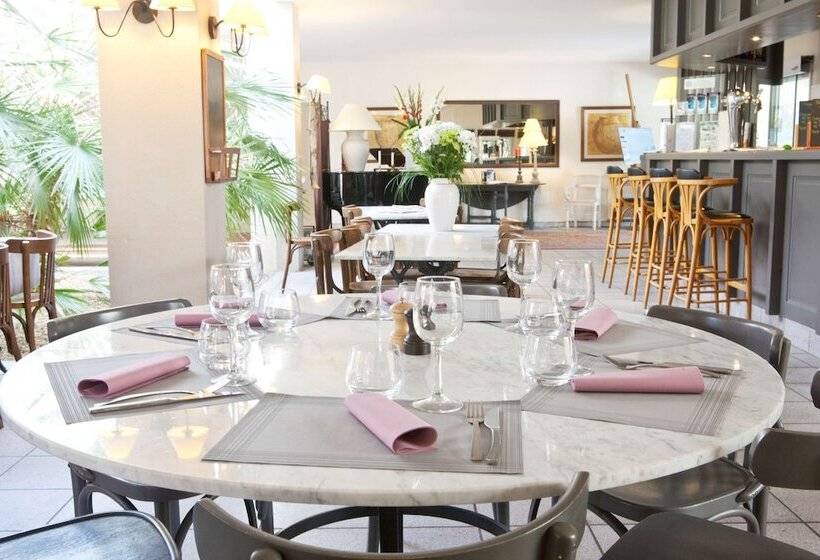 Hotel Golden Tulip Avignon Le Paradou