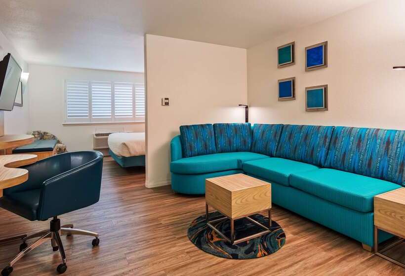 בית מלון כפרי Best Western Plus Capitola By The Sea Inn & Suites