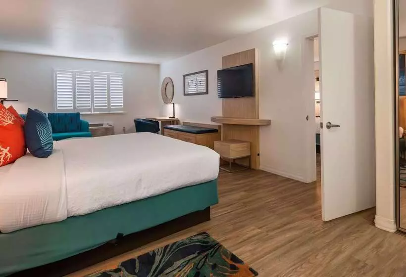 酒店 Best Western Plus Capitola By The Sea Inn & Suites