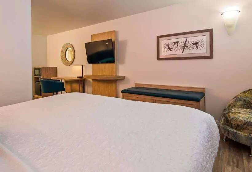 酒店 Best Western Plus Capitola By The Sea Inn & Suites