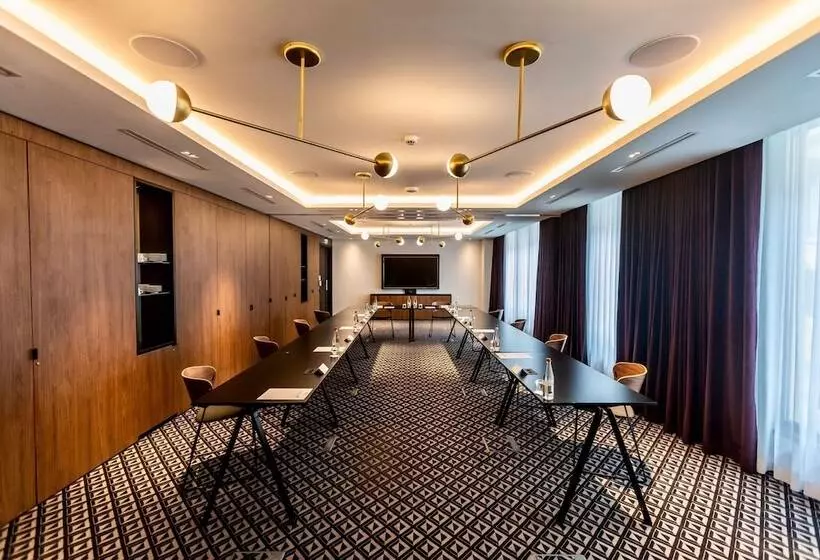 Best Western Plus Crystal, Hotel,bar & Spa