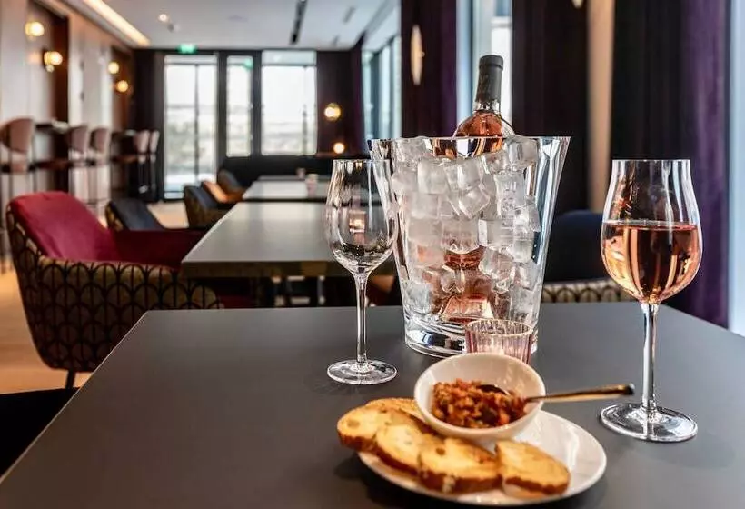 Best Western Plus Crystal, Hotel,bar & Spa