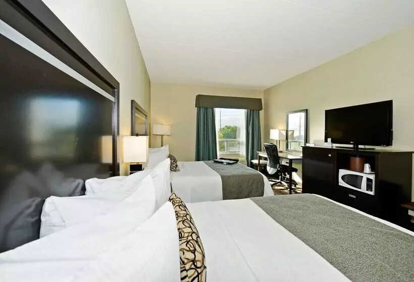 Best Western Plus Travel Hotel Toronto Airport