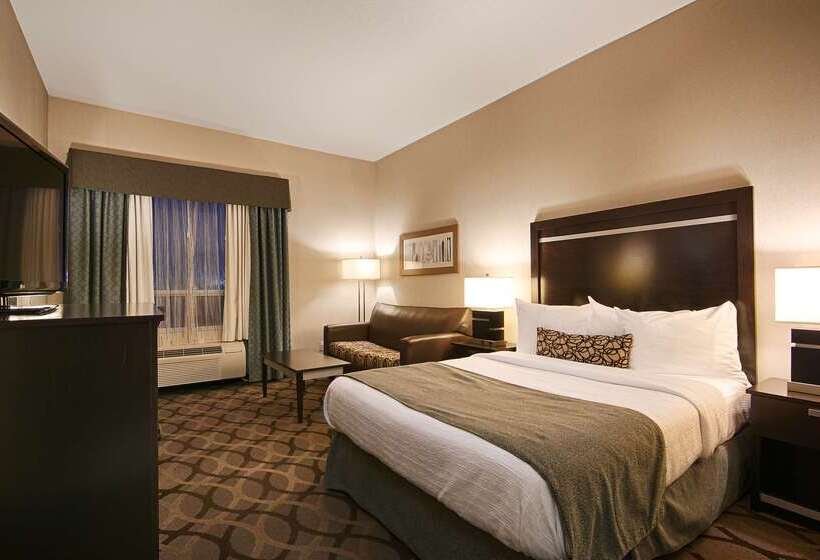 Best Western Plus Travel Hotel Toronto Airport
