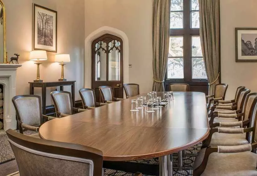 ホテル De Vere Tortworth Court