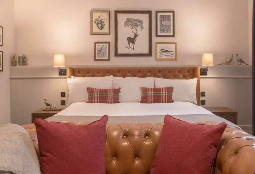 ホテル De Vere Tortworth Court