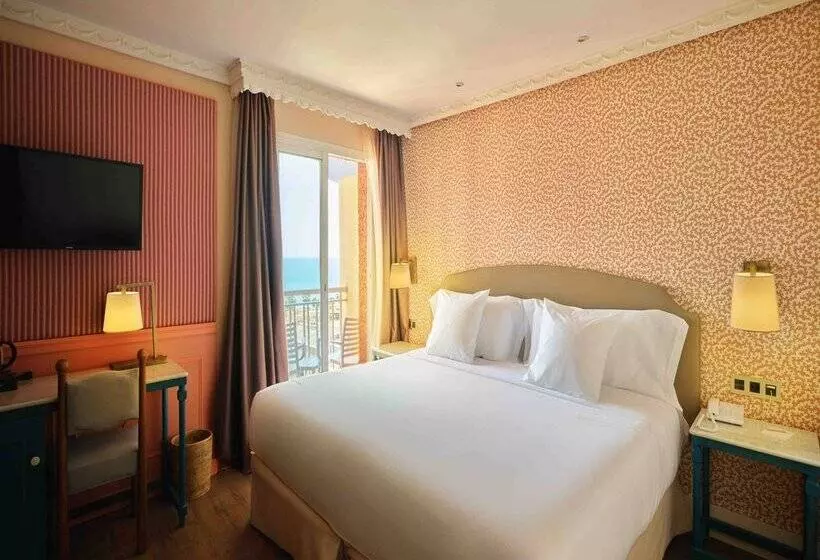 فندق Fenix Torremolinos  Adults Only Recommended