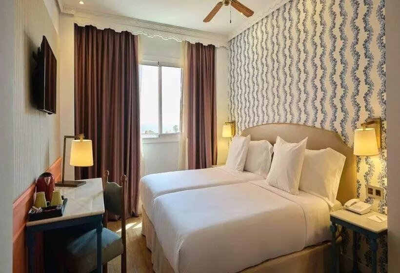 فندق Fenix Torremolinos  Adults Only Recommended