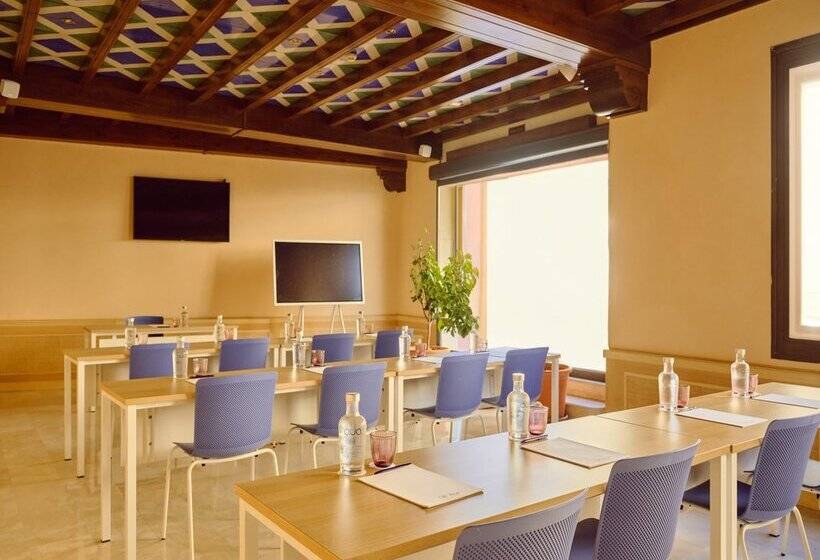 هتل Fenix Torremolinos Adults Only Recommended