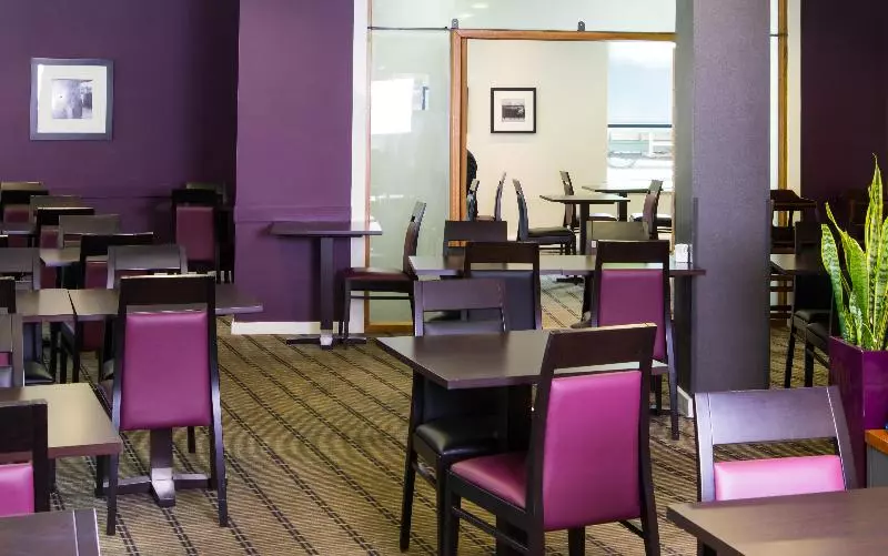 ホテル Holiday Inn Express   Glasgow   City Ctr Riverside, An Ihg
