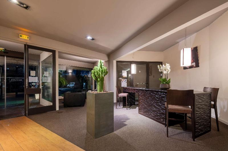 酒店 Hôtel Le Cervolan