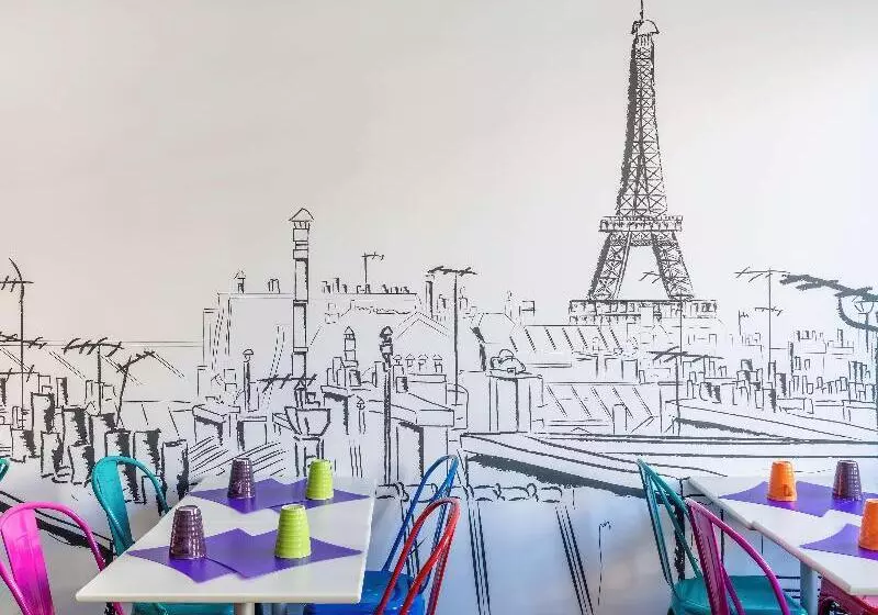 ホテル Ibis Styles Paris Eiffel Cambronne