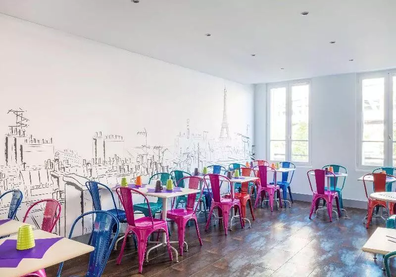ホテル Ibis Styles Paris Eiffel Cambronne