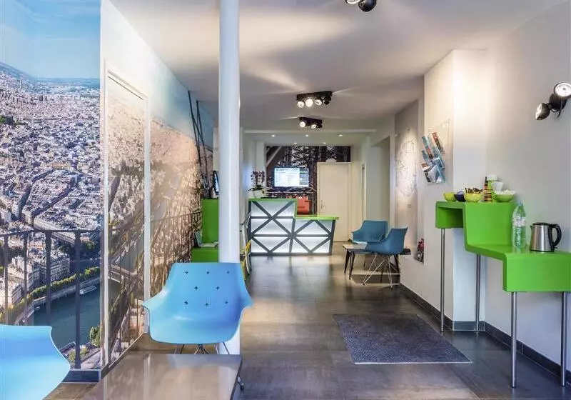 ホテル Ibis Styles Paris Eiffel Cambronne