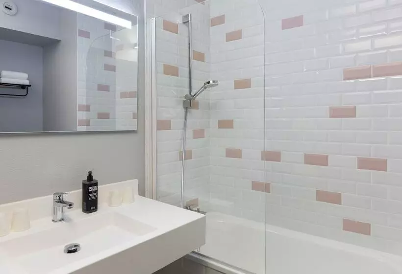 هتل Ibis Styles Toulouse Centre Canal Du Midi