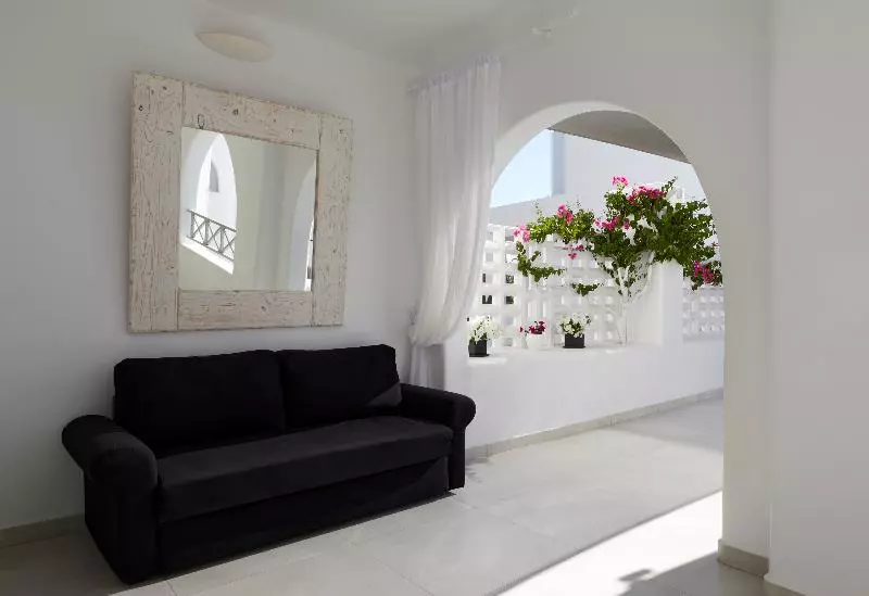 Kalisti Hotel & Suites