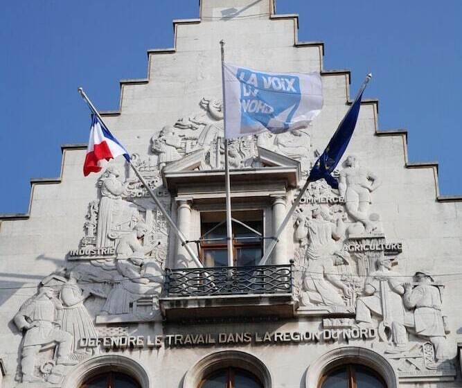 هتل Hôtel des Reignaux