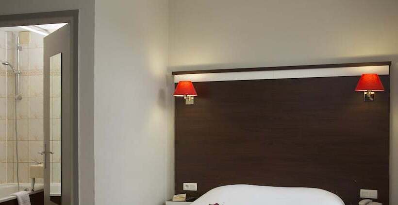 هتل Hôtel des Reignaux