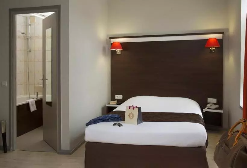 فندق Hôtel des Reignaux