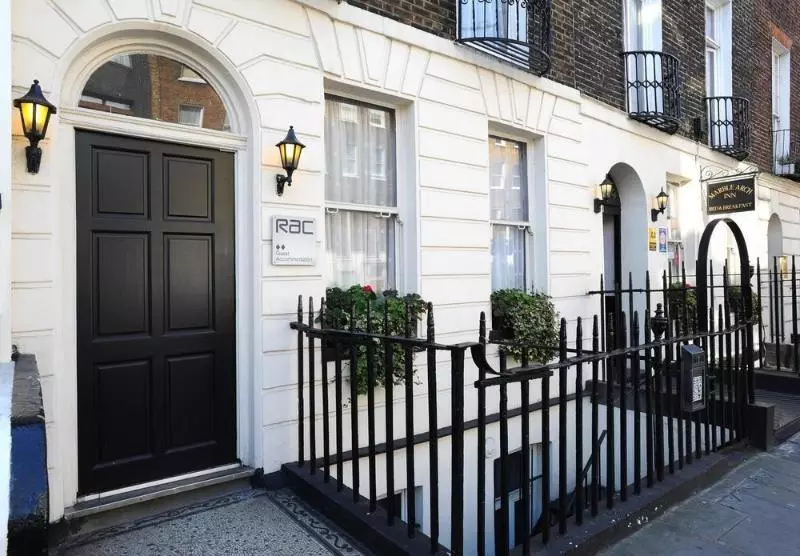 Отель Marble Arch Inn