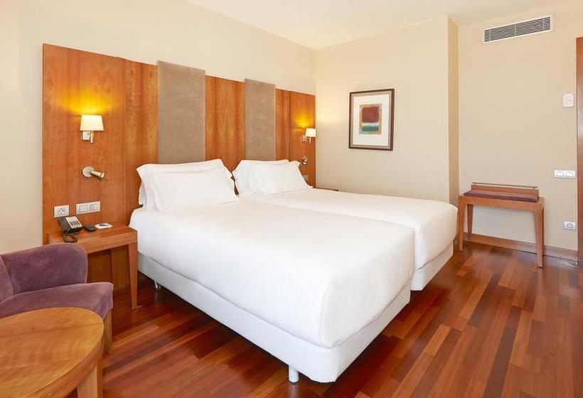 فندق Nh Ciudad De Almería