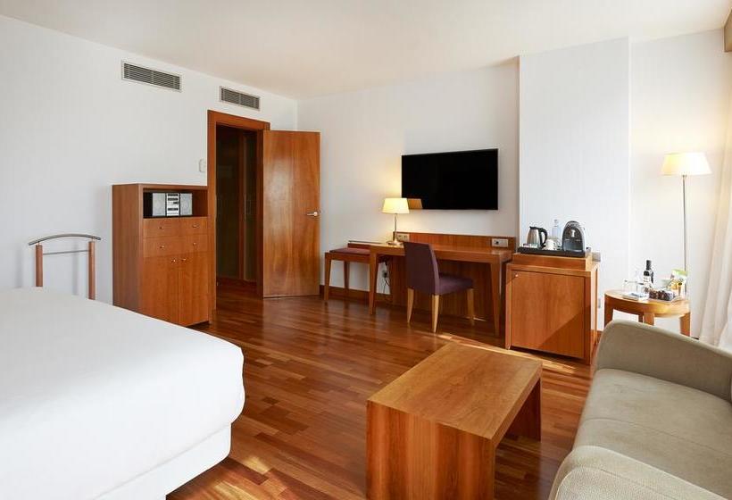 فندق Nh Ciudad De Almería